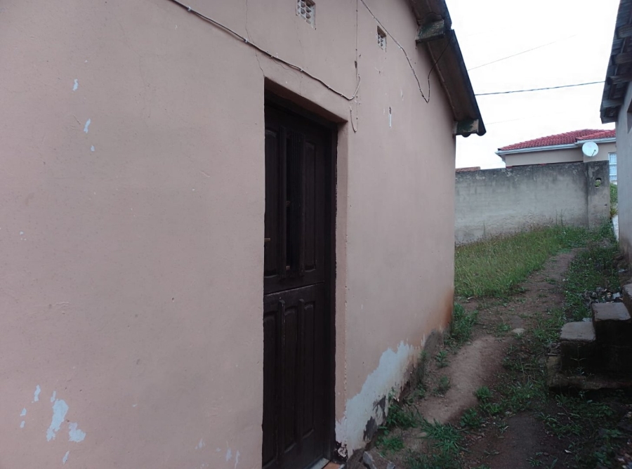 2 Bedroom Property for Sale in Mdantsane Nu 16 Eastern Cape